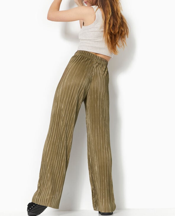 Pantalon large en tissu plissé et satiné vert kaki - Pimkie