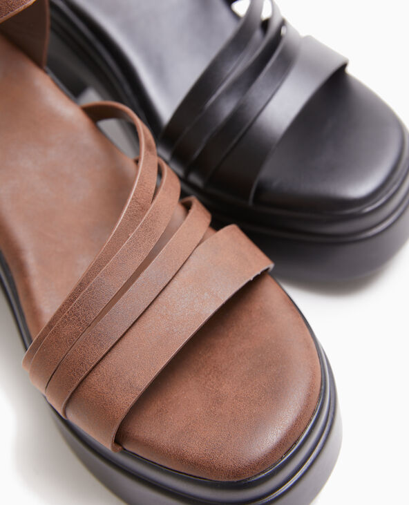 Sandales compensées avec multi-brides marron - Pimkie