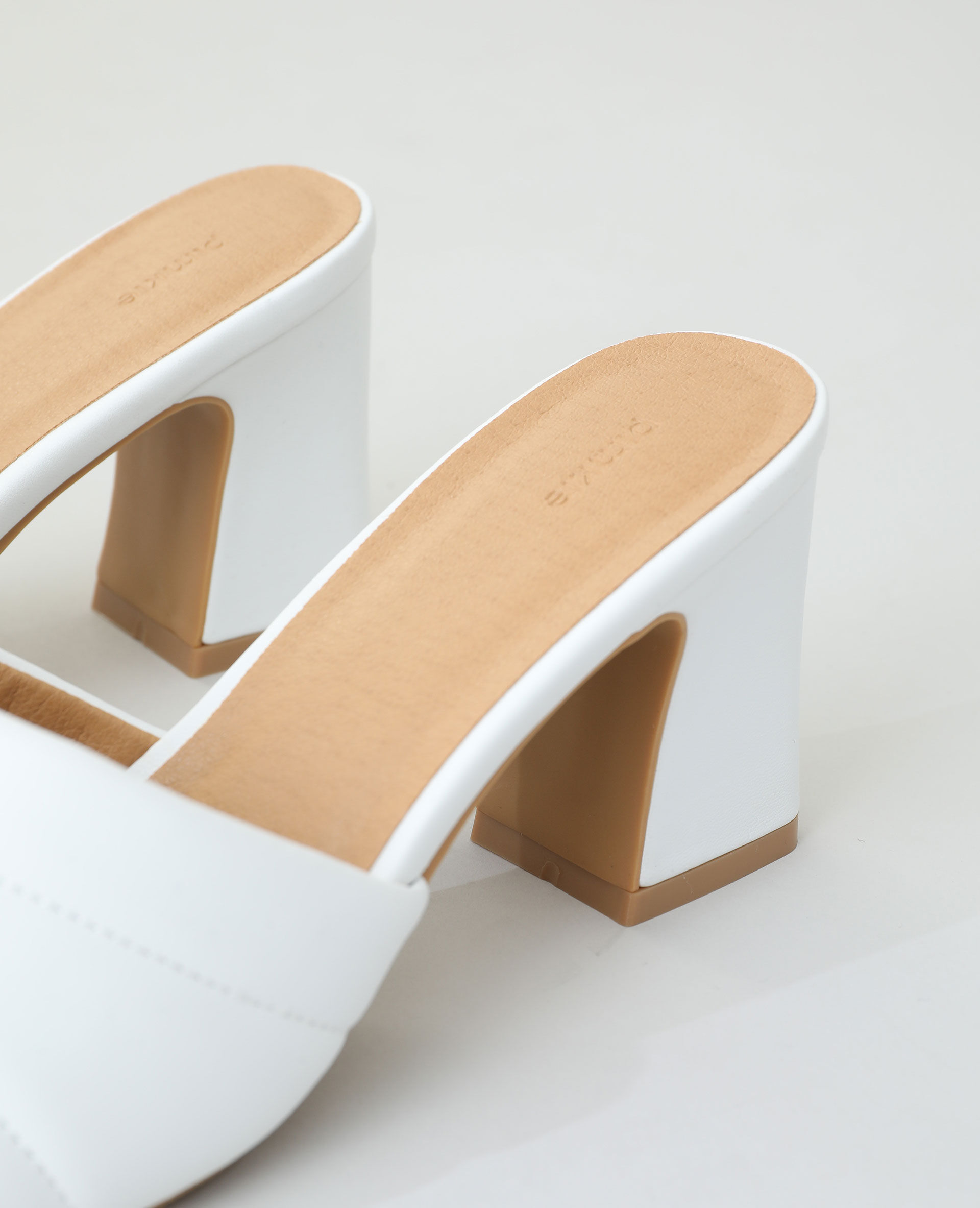 mule blanche talon