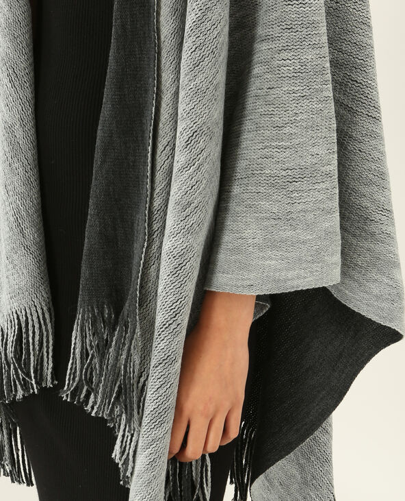 Poncho à franges gris foncé - Pimkie