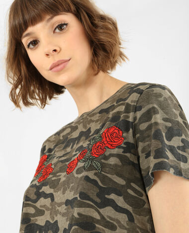 T-shirt à broderies taupe - Pimkie