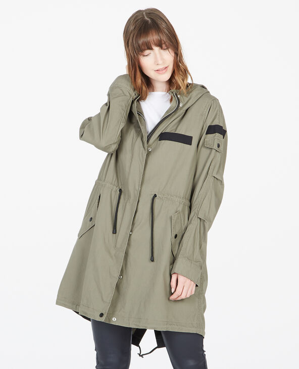 Parka legere a capuche
