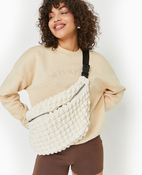 Sac banane XXL en tissu texturé gaufré écru - Pimkie