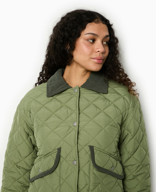 Manteau court matelassé avec col velours vert kaki - Pimkie