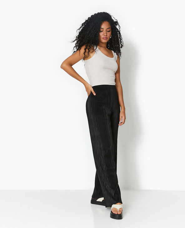 Pantalon large en tissu plisse et satine