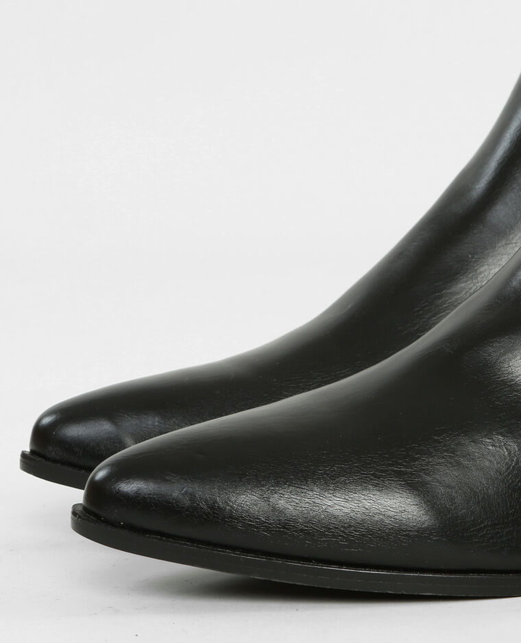 boots pointues plates