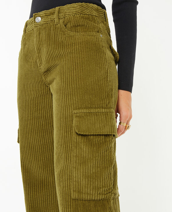 Pantalon cargo en velours grosses côtes vert olive - Pimkie