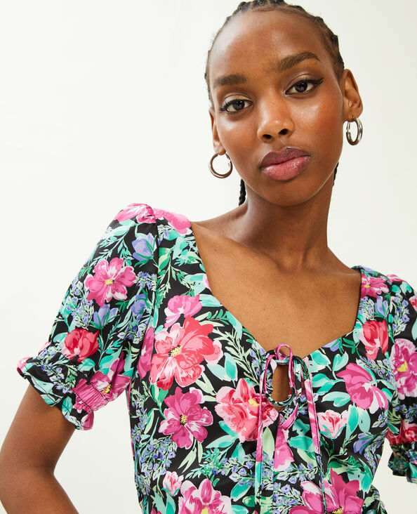 Robe courte en satin avec fronces noir - Pimkie