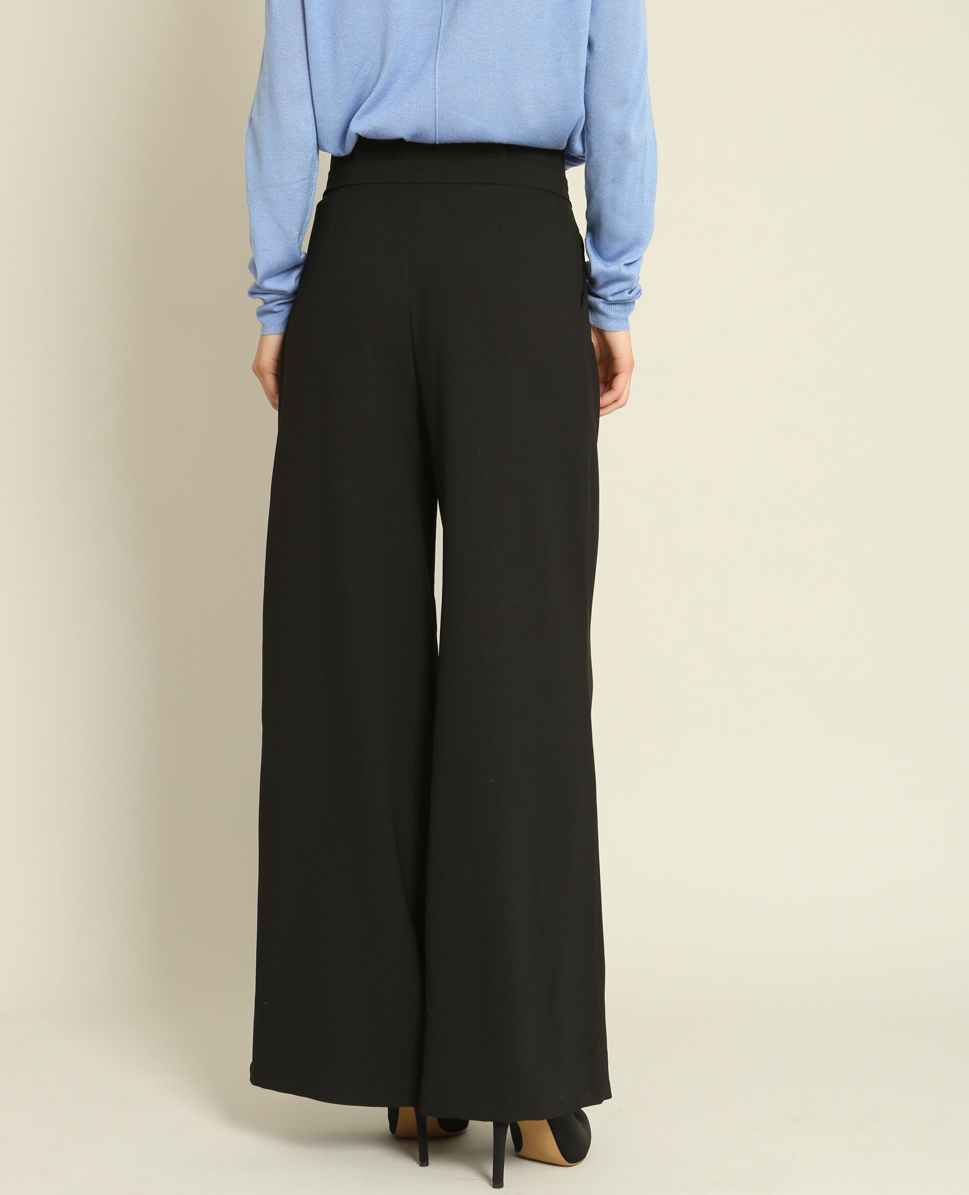 Pantalon noir ample
