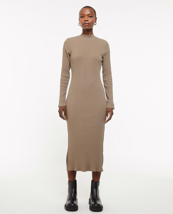 Robe midi moulante en maille côtelée taupe - Pimkie