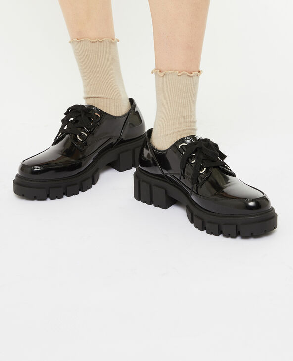 Derbies vernis avec semelles chunky