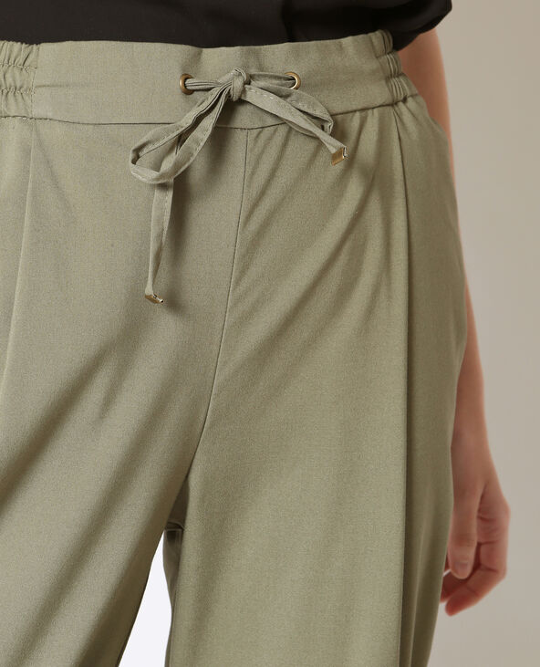 Pantalon carotte vert de gris - Pimkie