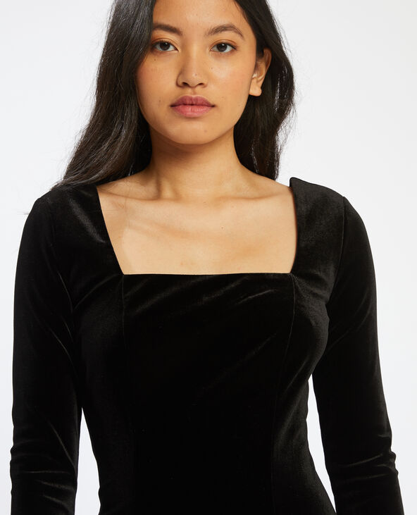 Robe velours a manches longues
