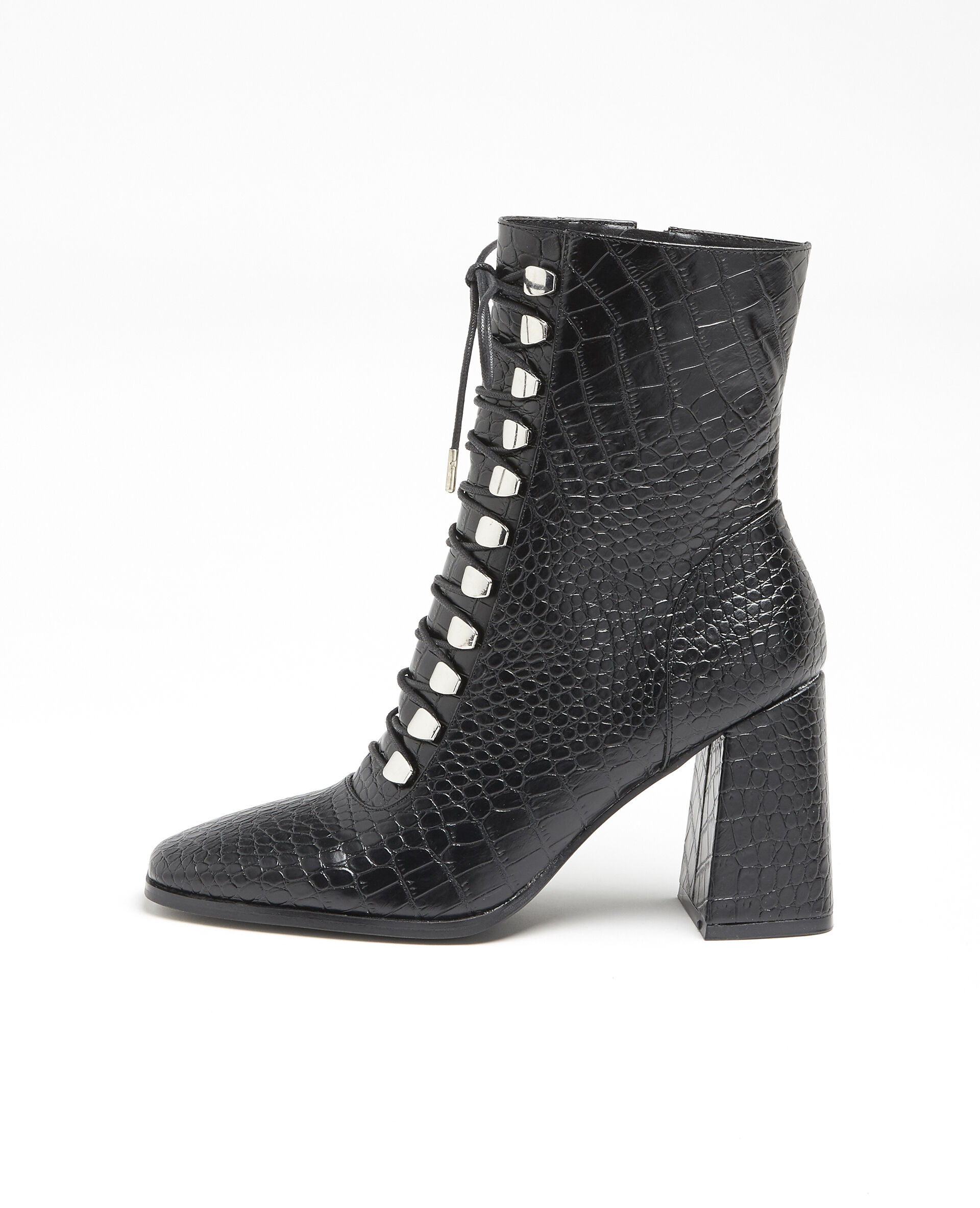 bottines lacees