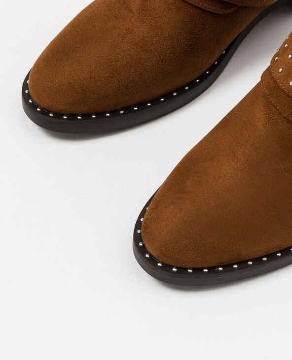 Bottines ajour es clout es