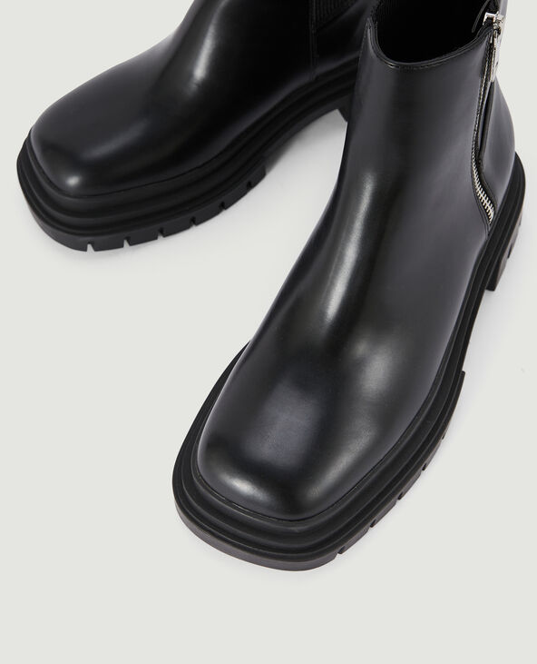 Boots semelles crantées bouts carrés noir - Pimkie