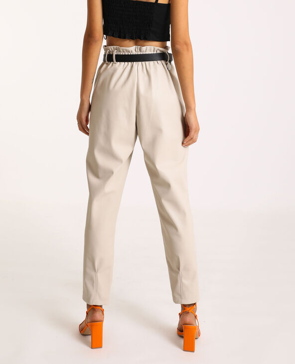Pantalon city en simili cuir