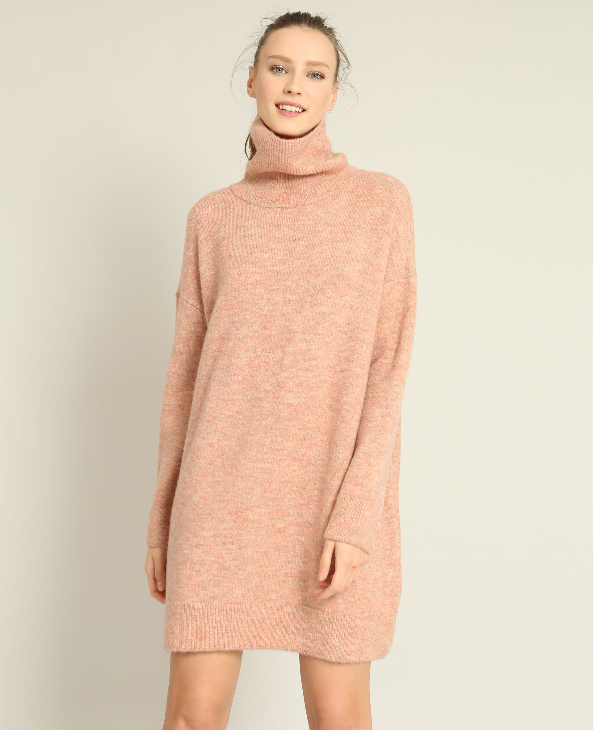 Robe pull rose