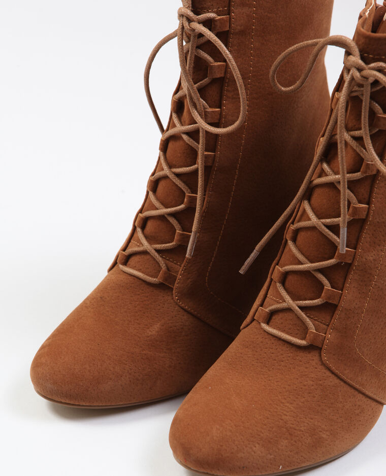 bottine cuir lacet