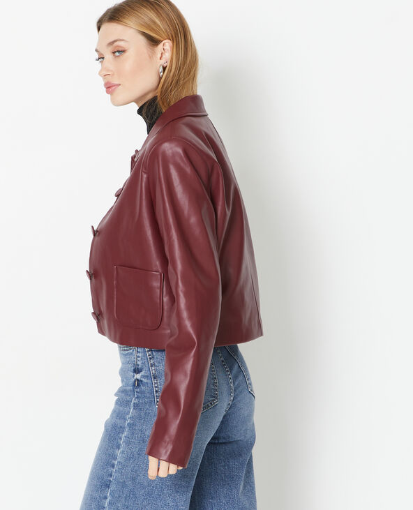 Veste courte en simili cuir avec col Claudine bordeaux - Pimkie