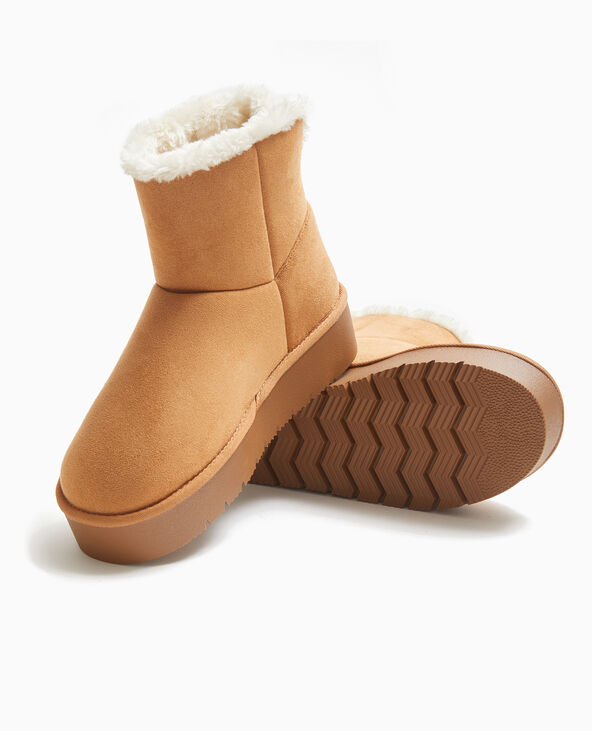 Boots fourrées en suédine beige - Pimkie