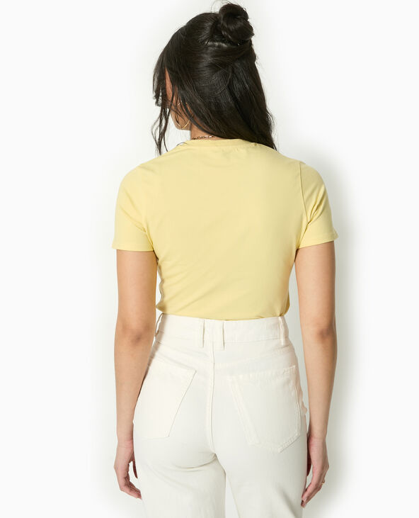 T-shirt court avec broderie ton sur ton Jaune pâle - Pimkie