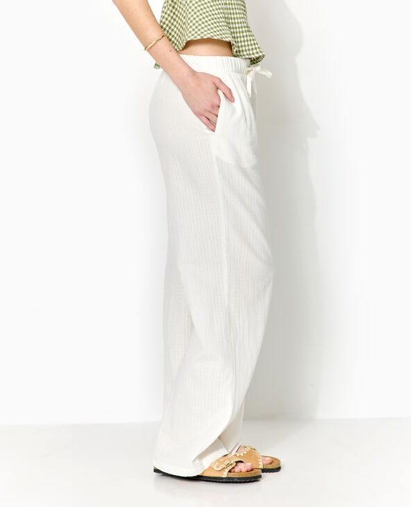 Pantalon droit en tissu effet quadrillé blanc - Pimkie