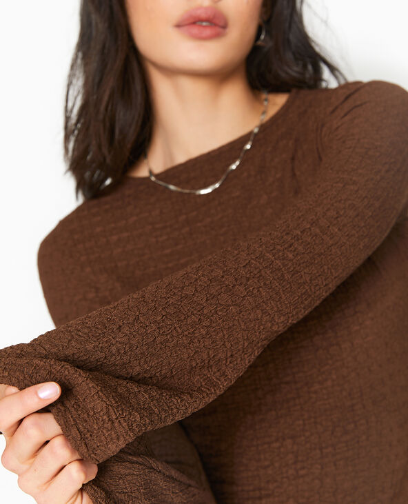 Top en tissu gaufré avec manches flare marron - Pimkie
