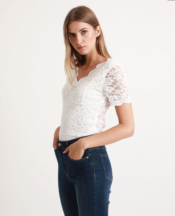Tee shirt blanc avec dentelle on sale