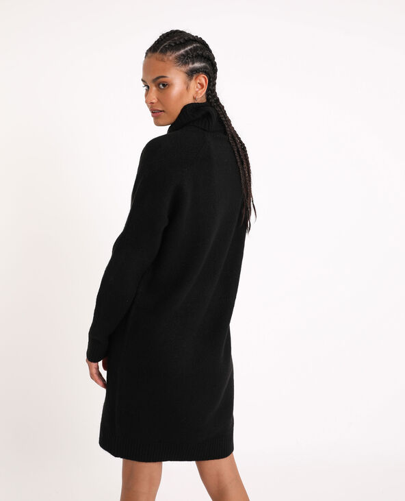 Robe pull a col roule