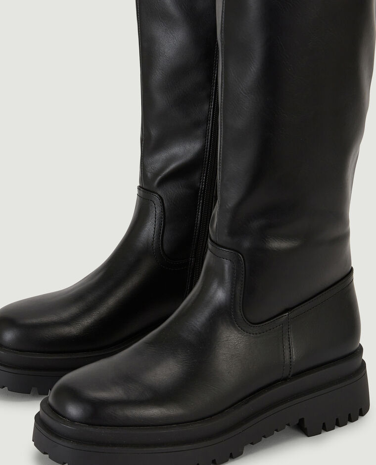 bottes crantées