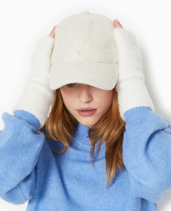 Mitaines en maille douce et poilue beige - Pimkie