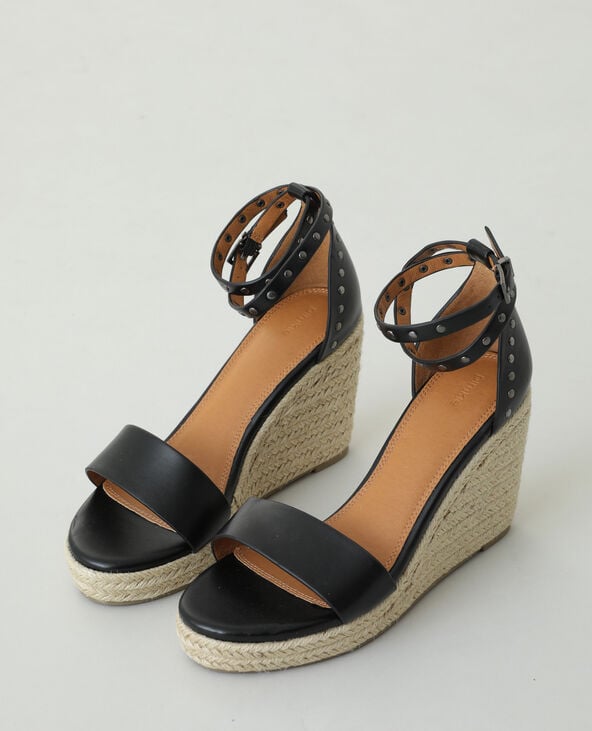Sandales compensées sale cloutées