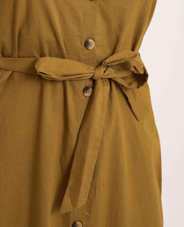 Robe boutonnee