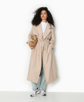 Trench long et fluide avec ceinture