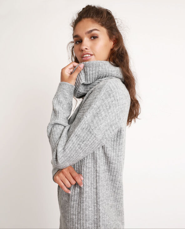 Robe pull 2025 col chale