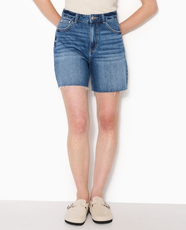 Short en jean taille haute avec bas coupés bleu - Pimkie