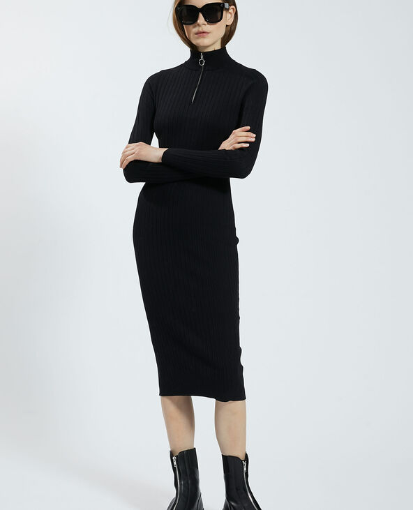 Robe pull cotelee