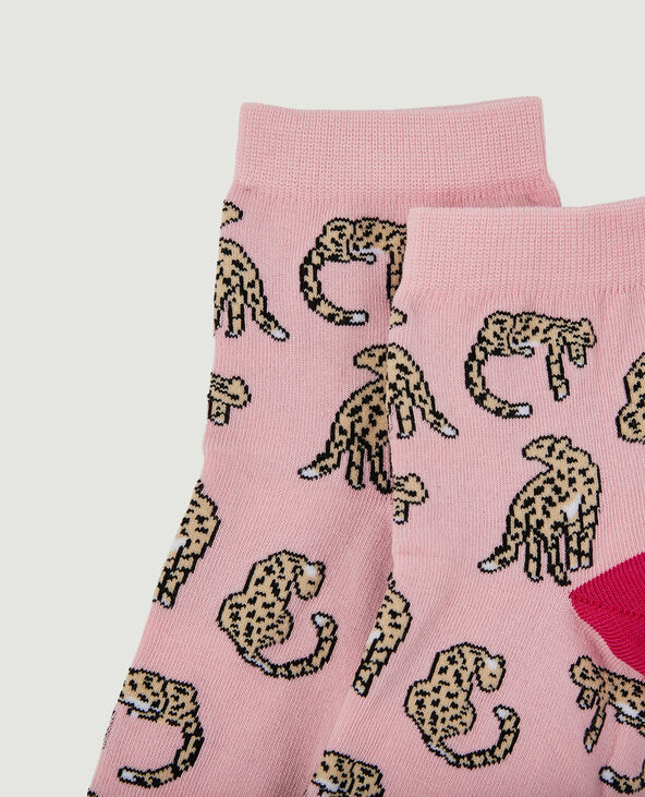 Paire de chaussettes avec léopards en allover rose - Pimkie