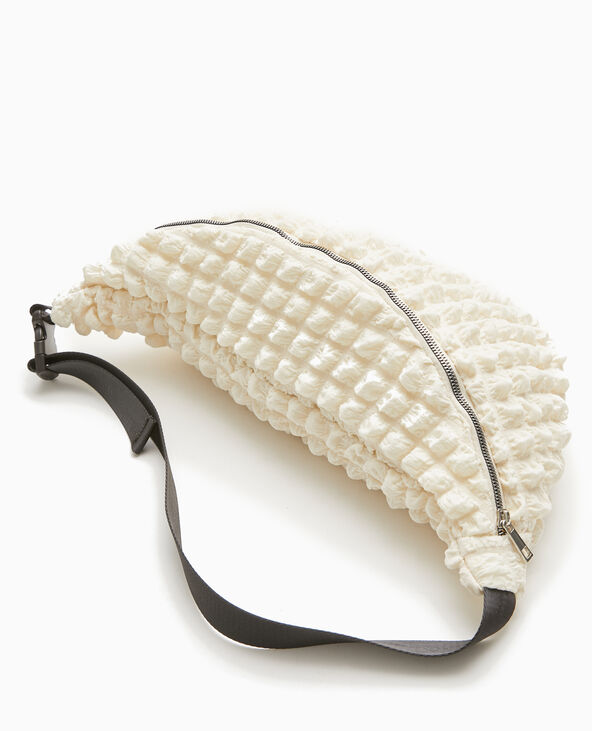 Sac banane XXL en tissu texturé gaufré écru - Pimkie