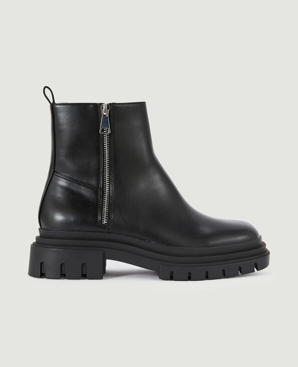 Boots semelles crantées bouts carrés noir - Pimkie