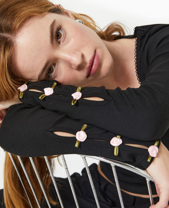 Top manches longues avec roses en satin noir - Pimkie