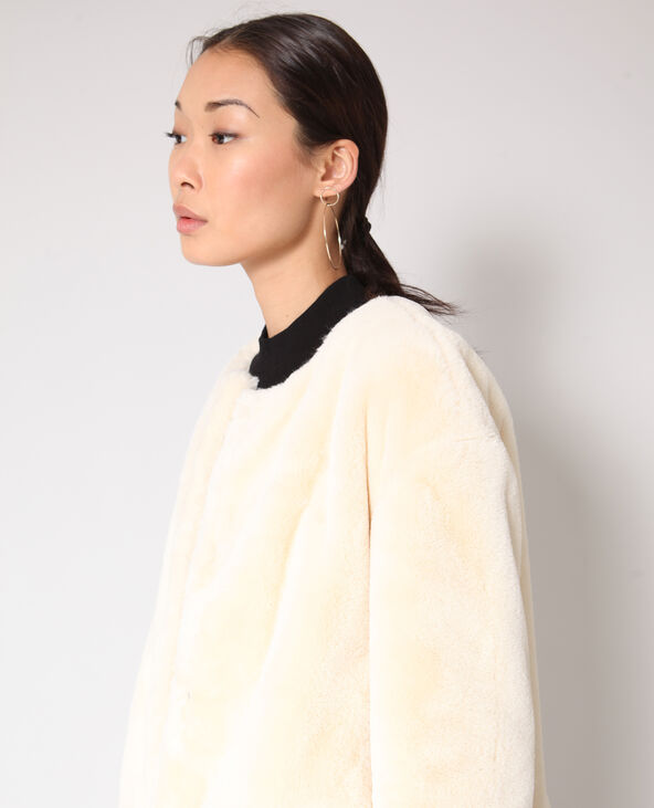 Manteau court en fausse fourrure écru - Pimkie