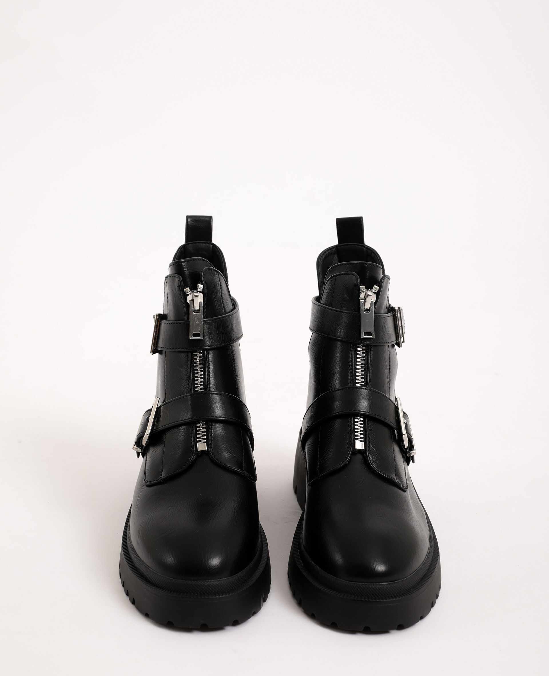 Boots rock