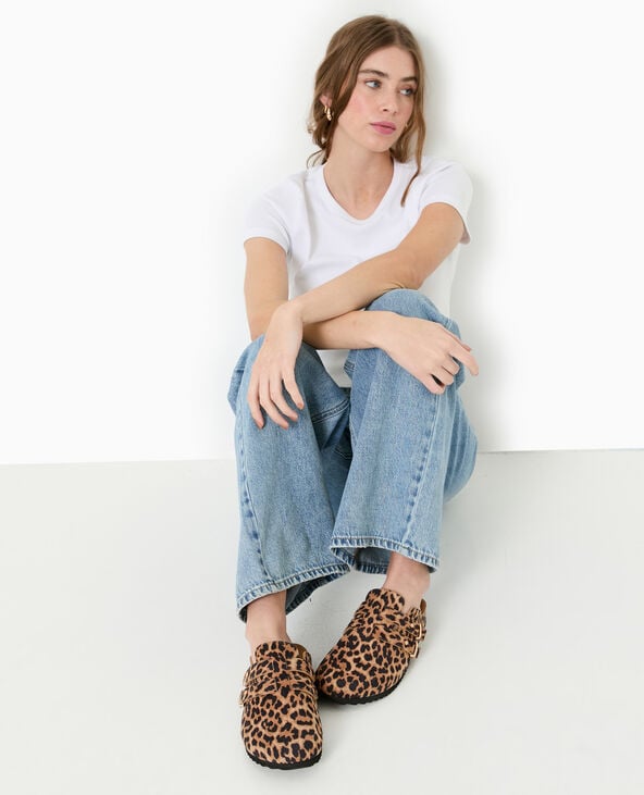 Mules sabots en suédine motif léopard beige - Pimkie