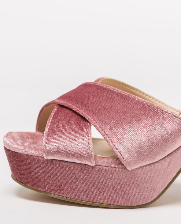 Sandales à plateau velours beige - Pimkie