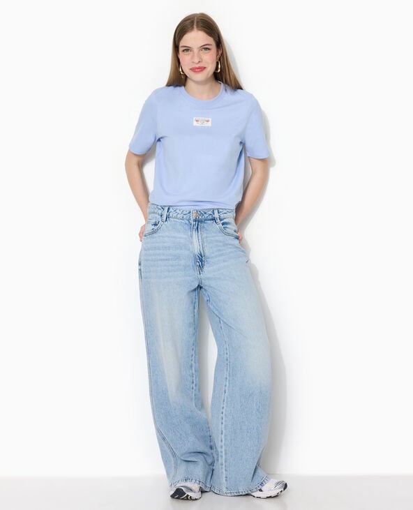 T-shirt avec étiquette cousue devant bleu clair - Pimkie