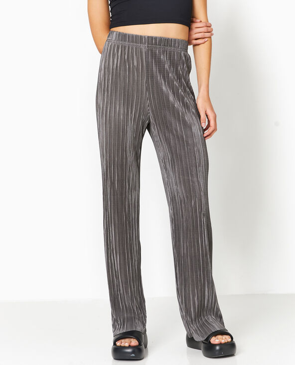 Pantalon large en tissu plissé et satiné gris foncé - Pimkie