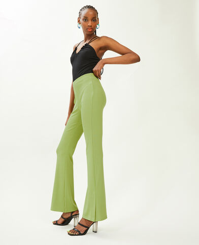 Pantalon flare en maille côtelée vert kaki - Pimkie