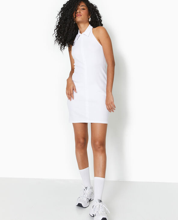 Robe courte dos-nu avec col blanc - Pimkie